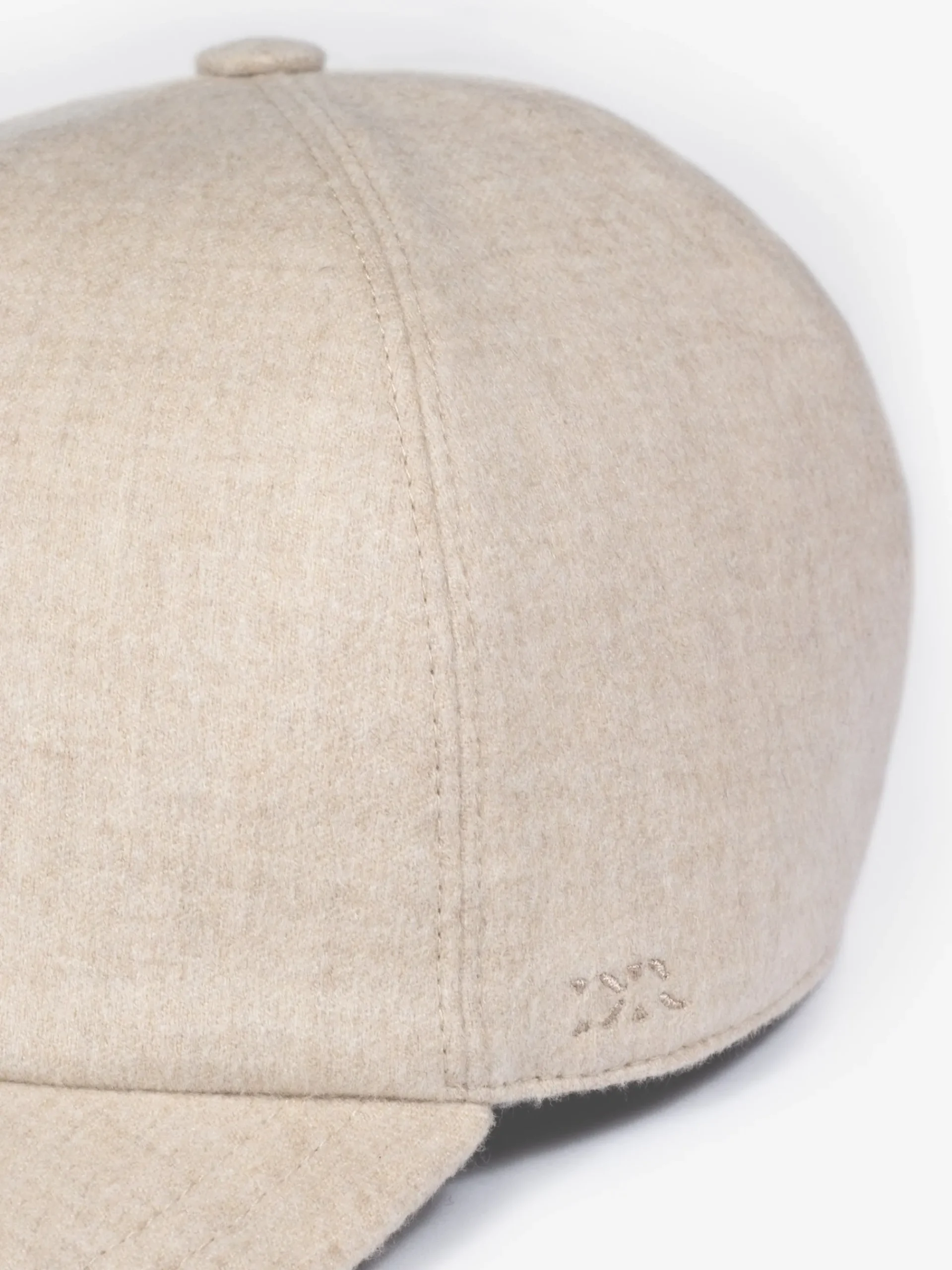 cashmere-cap-uHYsknlQ-3.webp Derek Rose View All|View All>Cashmere Cap Beige