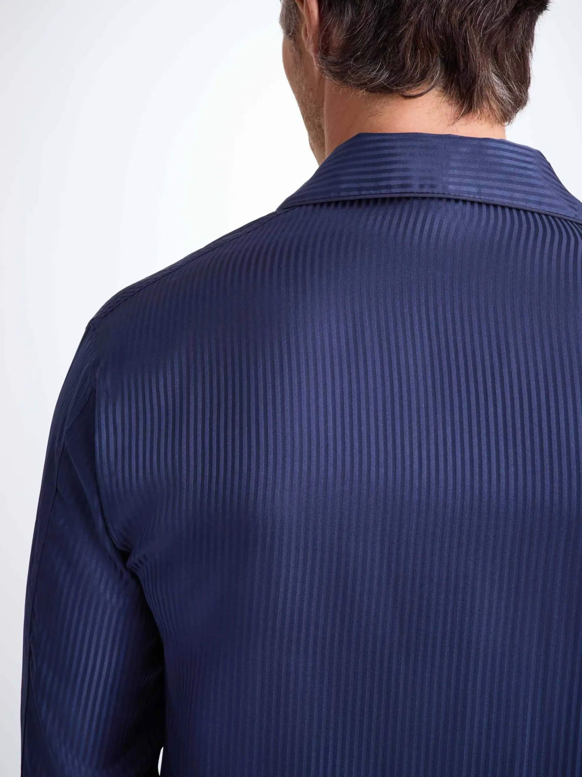 classic-fit-pyjamas-XulbtrDd-4.webp Derek Rose Lightweight Pyjamas|View All>Classic Fit Pyjamas Navy Blue