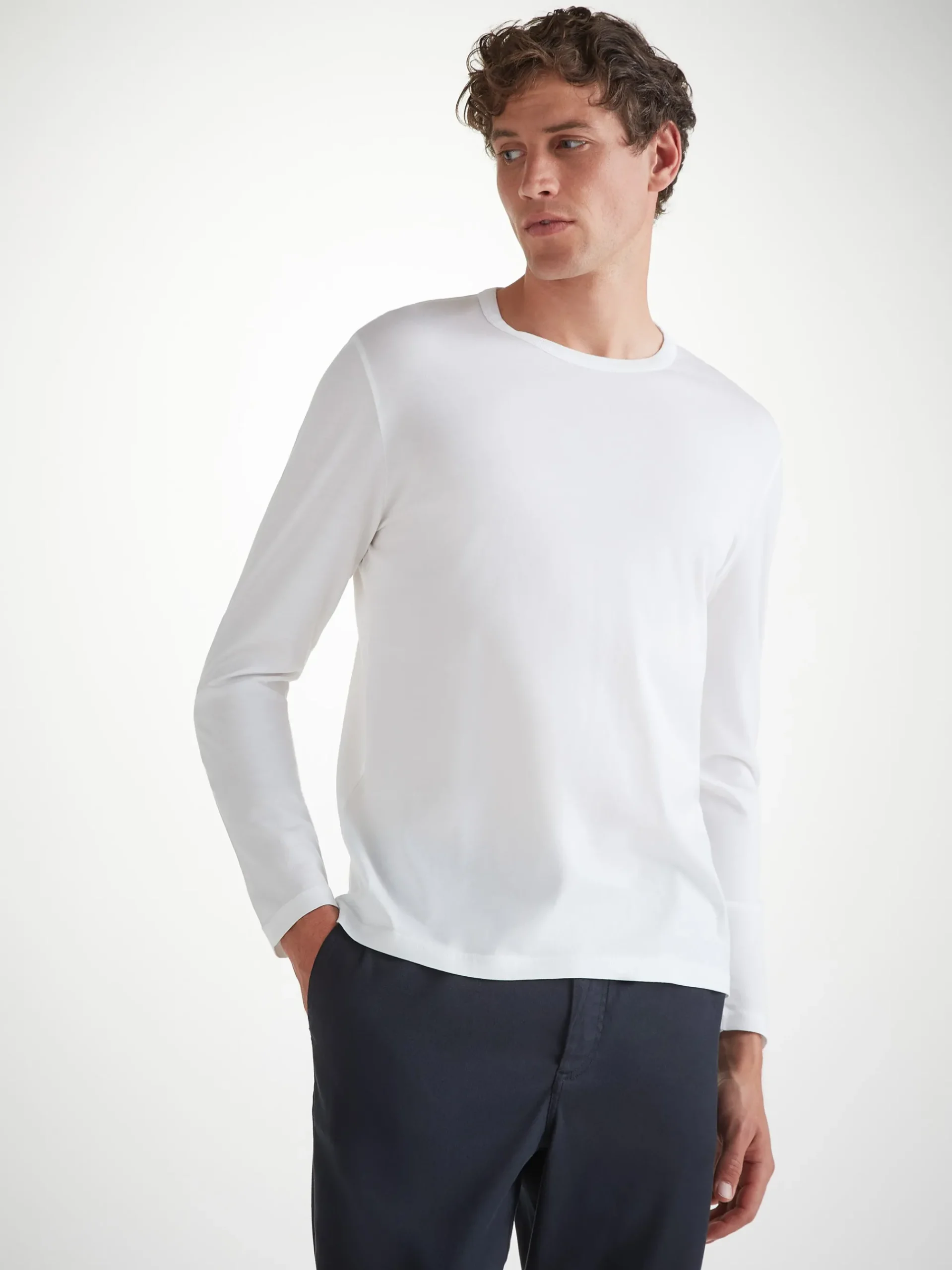 long-sleeve-t-shirt-CuaqhbGB-5.webp Derek Rose Long Sleeve T-Shirts|View All>Long Sleeve T-Shirt White