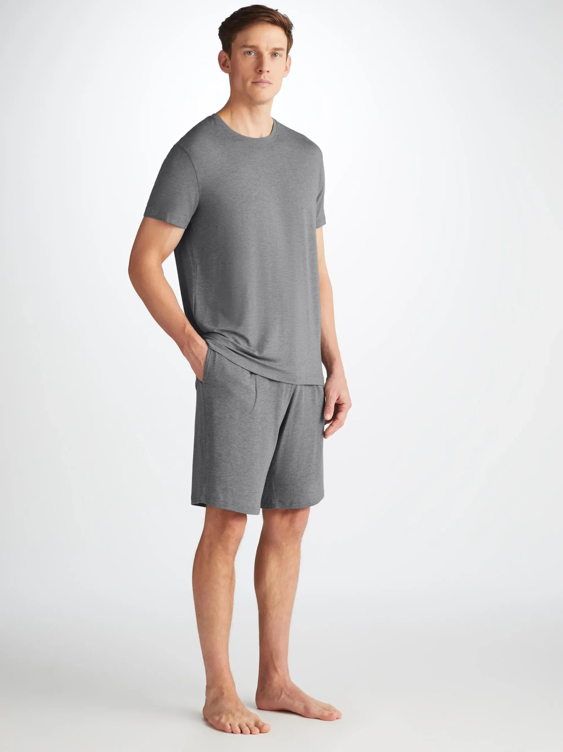 lounge-shorts-voDPKpXH-1.webp Derek Rose Lounge Trousers & Shorts|View All>Lounge Shorts Charcoal