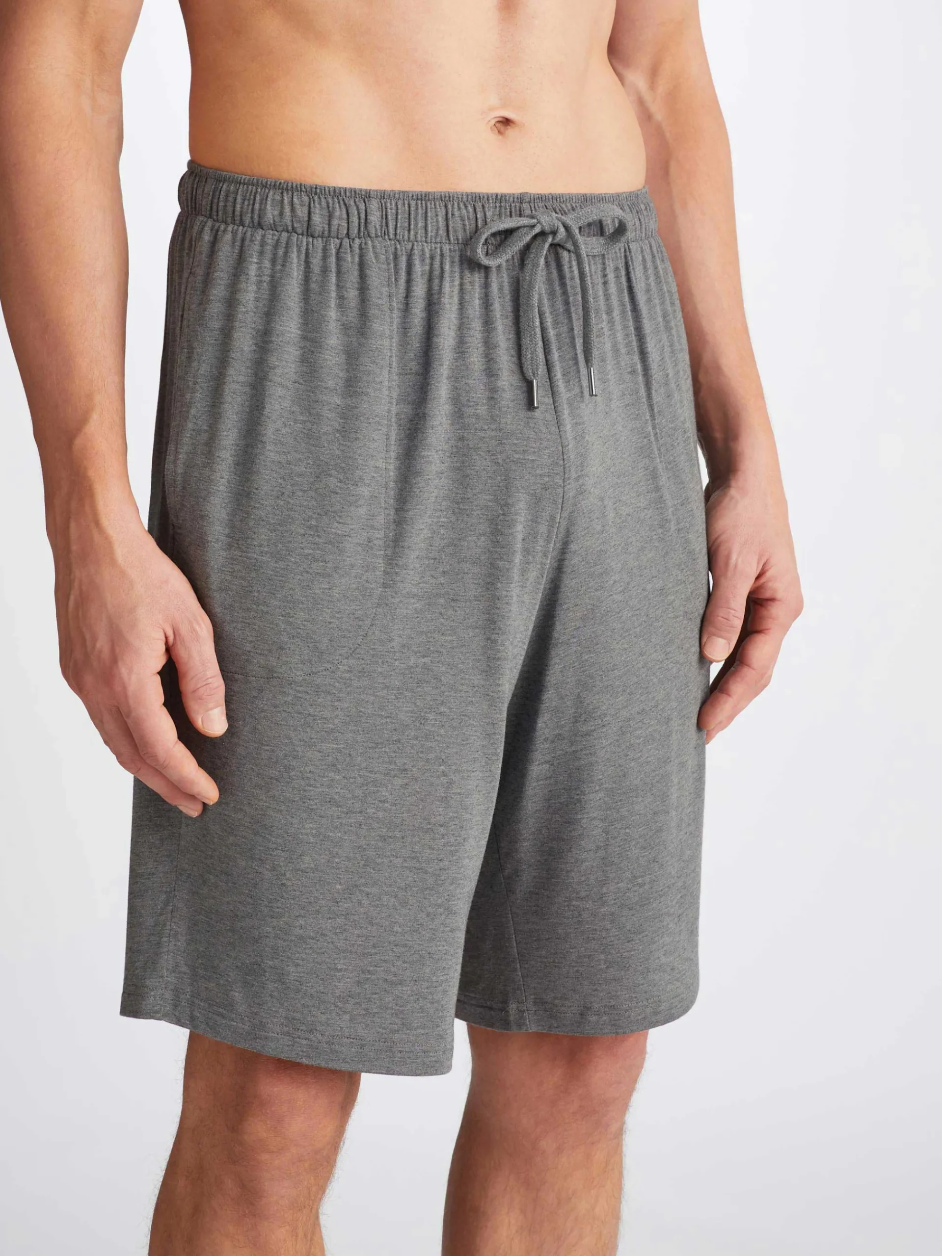 lounge-shorts-voDPKpXH-4.webp Derek Rose Lounge Trousers & Shorts|View All>Lounge Shorts Charcoal