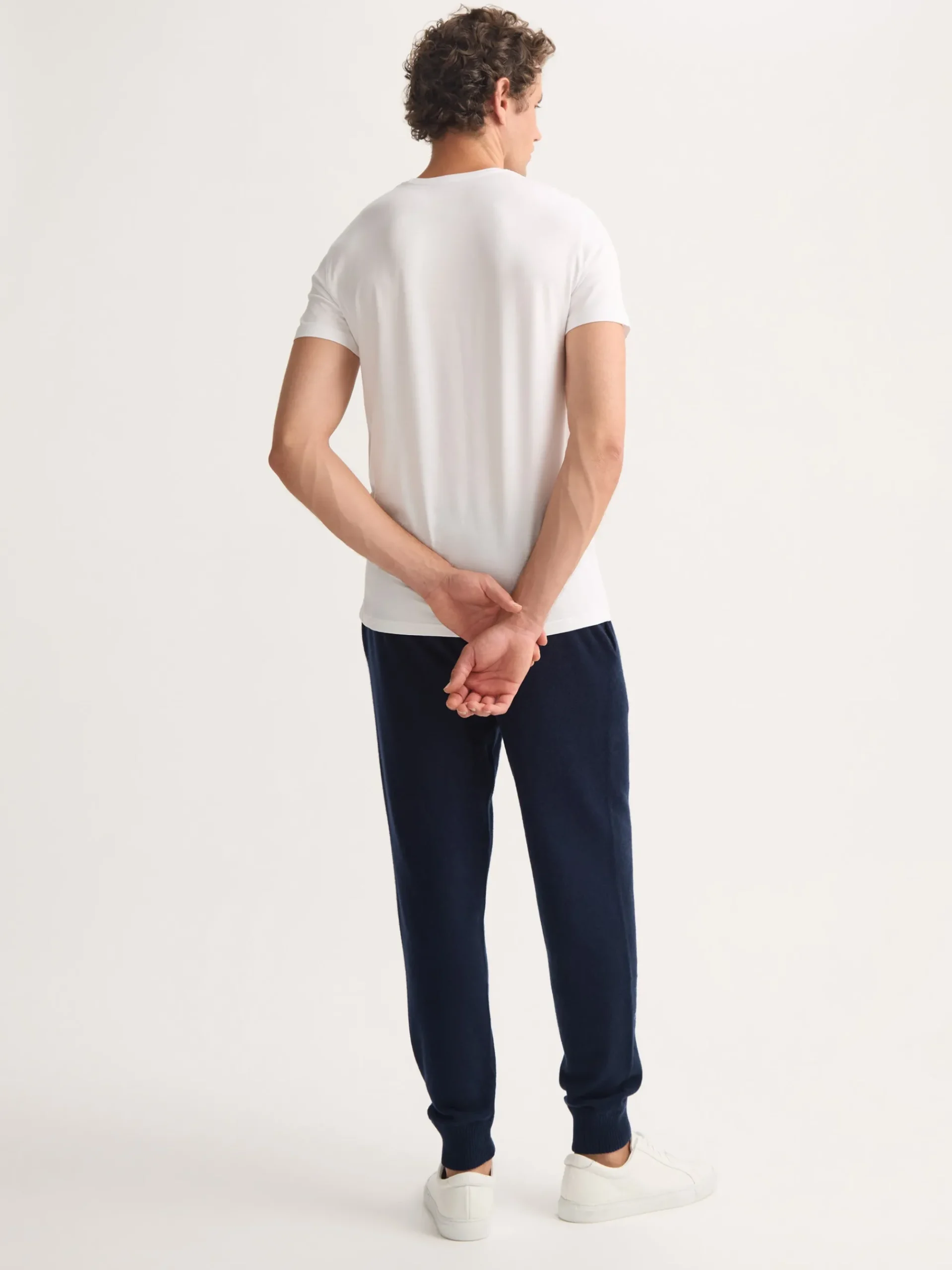 track-pants-iqQGkaSe-3.webp Derek Rose Trousers|View All>Track Pants Navy Blue